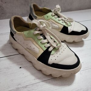 4cccces, Tura Orí, Air, Size 40(81/2-9)